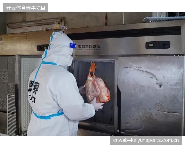 过度依赖粗放式物资囤积，导致赛事驻地临时配套设施面临大规模无效报损